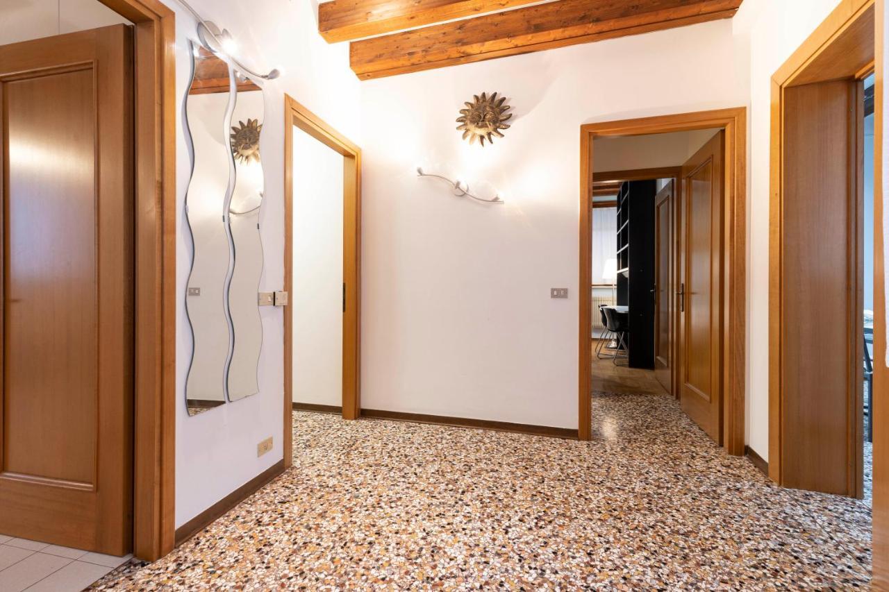 San Marco - 2 Bedrooms With Lift * Venice